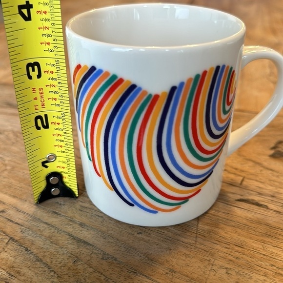Bo Bendixen Denmark Rainbow Heart Mug โ NWOT โ Colorful Scandinavian Design - Picture 8 of 8